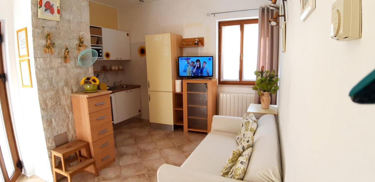 Apartments Demori Galižana Dış mekan fotoğraf