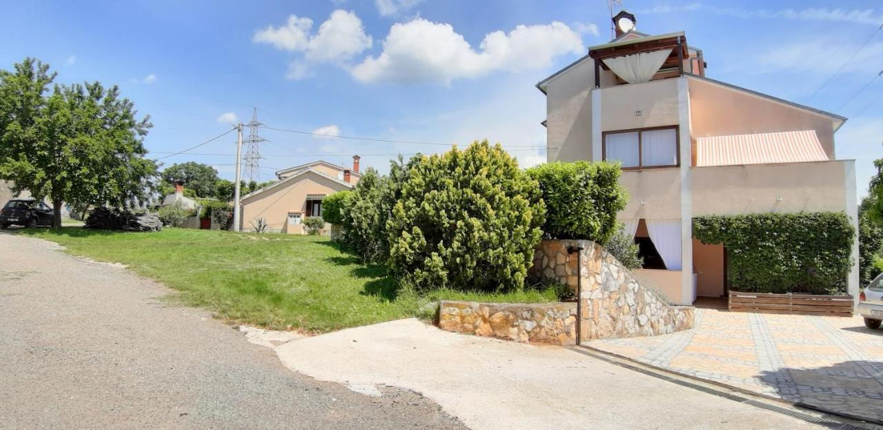 Apartments Demori Galižana Dış mekan fotoğraf